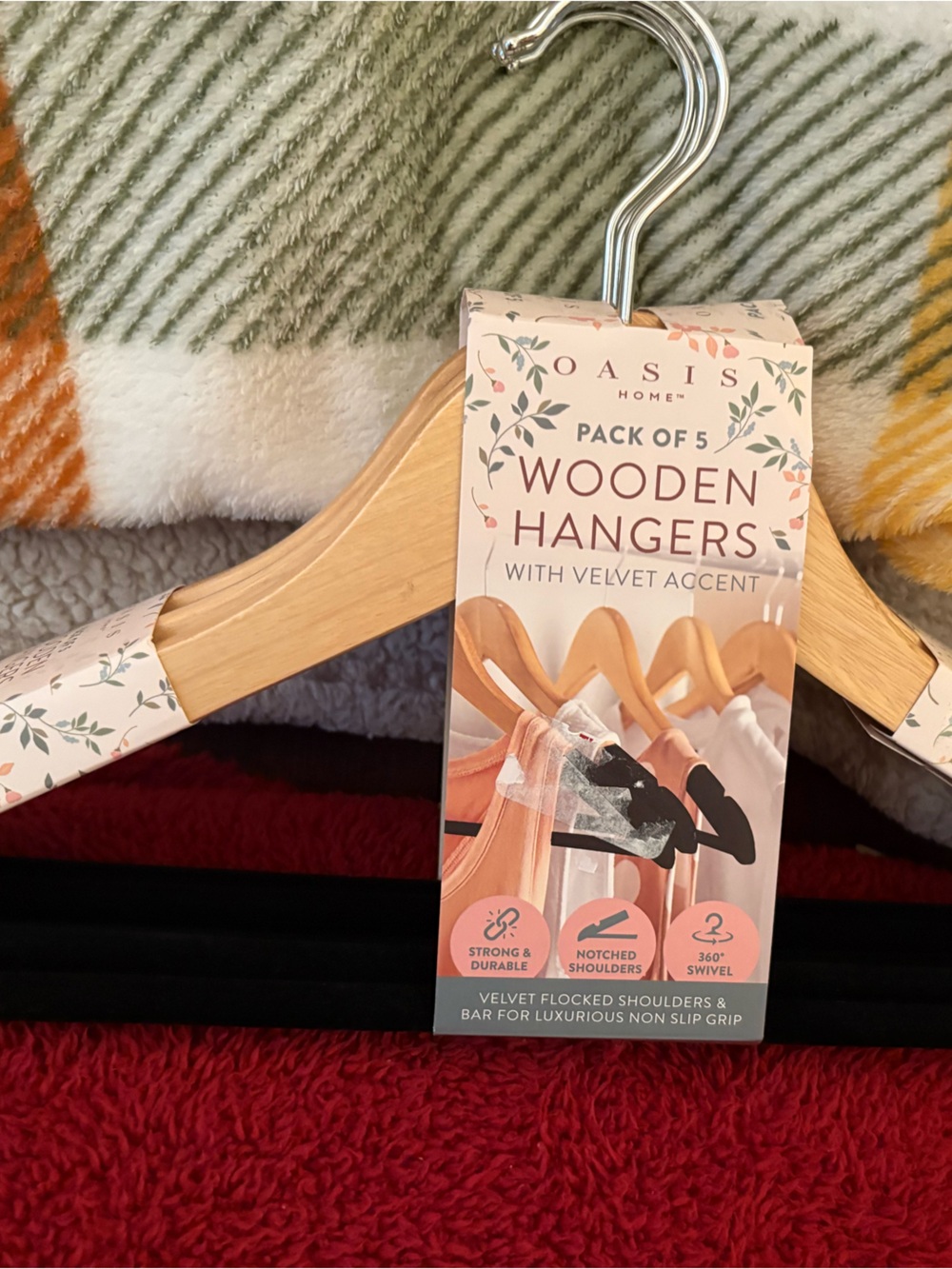 Oasis Wooden Hangers with velvet accent . Set of 5 . Velvet flocked  shoulders.